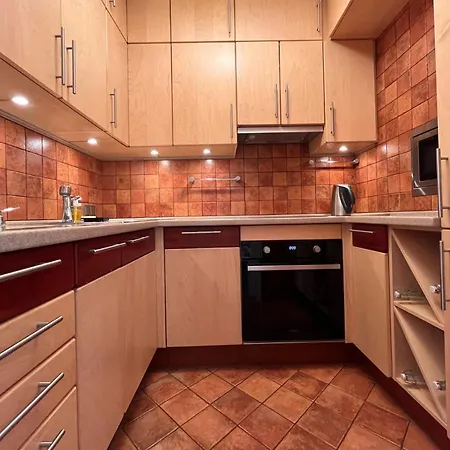 Labo Metro Swietokrzyska Appartement Warschau